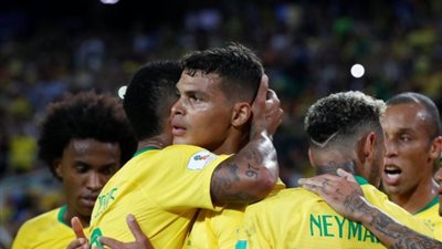 بالفيديو.. البرازيل تصعد الى دور الـ 16 وتقابل المكسيك