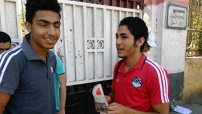 التعليم: ضبط الطالب القائم بتسريب امتحان الكيمياء من داخل لجنة 