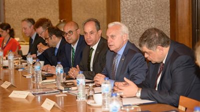 بالصور.. الجامعة الأمريكية بالقاهرة تستقبل وفداً من كبرى الجامعات البريطانية