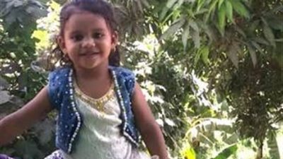 مدرس بالأقصر يحتفل بعيد ميلاد أبنته 