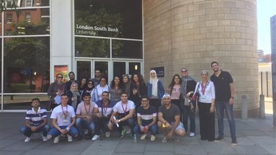  بالصور.. سفر أول دفعة من الجامعة البريطانية لـ