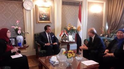 وزير التعليم العالى يبحث آليات التعاون العلمى مع الوكالة الجامعية الفرانكوفونية (AUF)