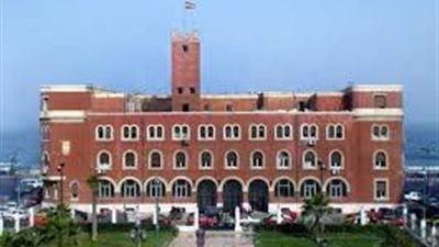 جامعة الإسكندرية: توقيع عقد تأمين جماعى لأعضاء هيئة التدريس والعاملين بالجامعة