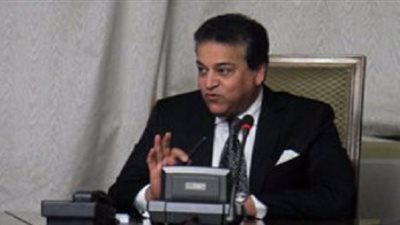 وزير التعليم العالي: علي الطلاب إتباع القواعد التالية لإتمام عملية التنسيق