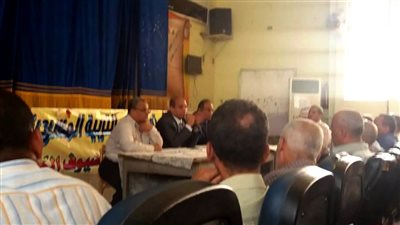 التعليم تخاطب التنظيم والادارة لرفع رواتب المعلمين التى لاتتجاوز 750 جنيه