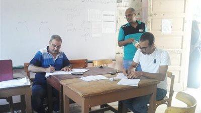 3200 تظلم ثانوية عامة باسيوط.. ومسئول لجنة التظلمات: هدوء بعد الازدحام