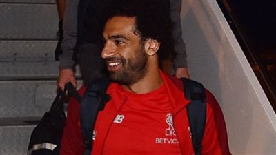 جماهير امريكا تستقبل محمد صلاح بالغناء.. فيديو