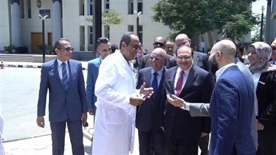 بالصور.. جامعة مصر للعلوم والتكنولوجيا تستقبل وزير التعليم العالي الأردني