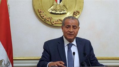 عاجل| وزير التموين يعلن عن ضوابط جديدة وهامة بشأن إضافة المواليد على بطاقات التموين