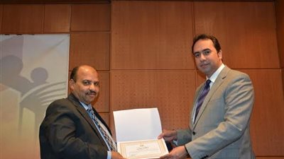 ماذا قال محمد عمر عن معلمى مصر؟