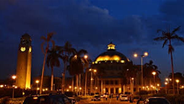 جامعة القاهرة 