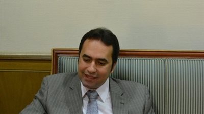  محمد عمر يكشف عن خطة الوزارة لتعديل رواتب ومكافآت المعلمين التي تصرف علي أساسي 2014