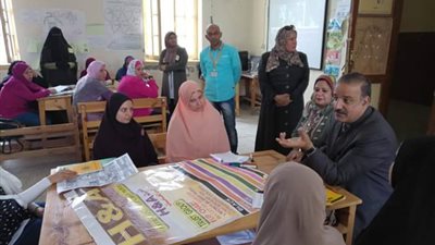 وكيل تعليم بني سويف يتفقد تدريب معلمات رياض الاطفال على النظام التعليمي الجديد