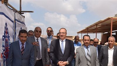 محافظ بني سويف يفتتح 3 مصانع  باستثمارات 55 مليون جنيها  