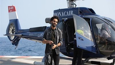 محمد صلاح يصل الى ماناكو لحضور حفل افضل لاعب فى أوروبا ..دعواتكم لـ 