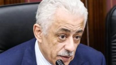 شوقي يعتمد نتيجة الدبلومات الفنية للدور الثاني للعام الدراسي 2018/2017