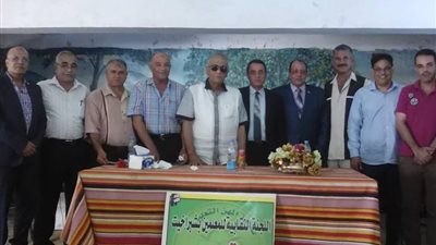 عاجل ورسميا.. نقابة المعلمين تطالب بزيادة رواتب المعلمين مع تطبيق النظام التعليمى الجديد 