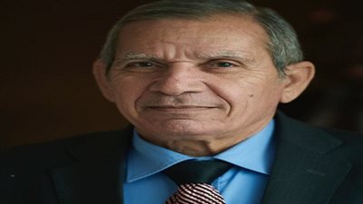 مجاهد يكشف تأثيراستقطاع الحصص وتخفيضها ..تعجيل الاجراءات العلاجية وتطبيق الفصل الدراسى التمهيدى لتنمية المهارات