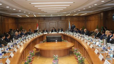 عاجل.. عبدالغفار يشدد على تحصيل المصروفات الدراسية بالجامعات