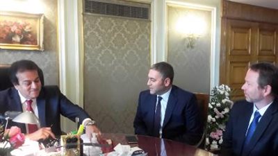  بالصور.. وزير التعليم العالي يبحث آليات التحول الرقمي في الجامعات المصرية مع شركة مايكروسوفت