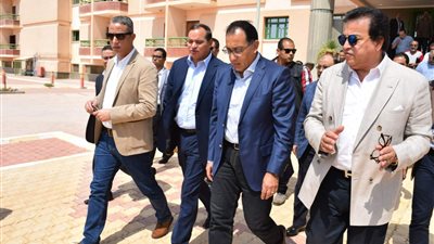 رئيس الوزراء يعلن إنشاء مستشفى جامعى جديد بسوهاج