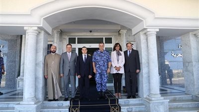 وزيرة الهجرة ووزير شئون المغتربين الأرمينى يزوران القوات البحرية بالإسكندرية