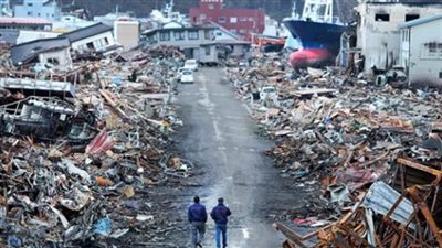 ارتفاع عدد صحايا زلزال وتسونامى لـ 384 