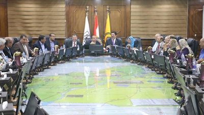 تعديل مسمى كلية الدراسات الاقتصادية والعلوم السياسية فى هذه الجامعة