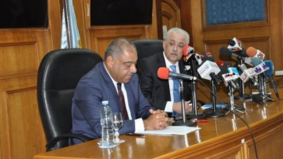 عاجل.. طارق شوقي: بطاقة مرتب مميزة لجميع المعلمين على مستوى الجمهورية 