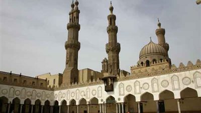 حكم قراءة القرآن بالعين فقط دون تحريك اللسان فى الصلاة