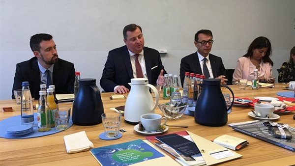 د اشرف منصور ودانيل