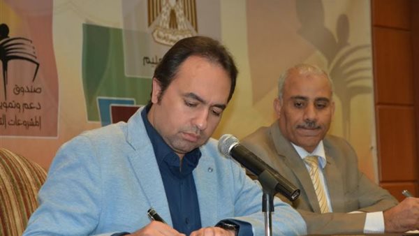 الدكتور محمد عمر