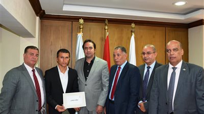 محمد عمر فى تحذير شديد اللهجة: الوزارة لن تسمح بأى حالة تجاوز واحدة فى حق أى معلم بالمدارس 