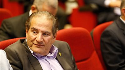 عاجل.. برلماني: يطالب بخصخصة القطاع العام وقطاع الأعمال 