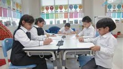 الامارات تعلن عن حاجتها الى معلمات