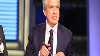 وائل الابراشى يعرض فيديو لطالبات غيرن ملابسهن فى حمام المدرسة ويتعاطين المخدرات