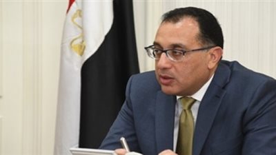 7 توصيات تحسم قرار مجلس الوزراء بشأن منح الموظفين 3 أيام إجازة أسبوعيًا