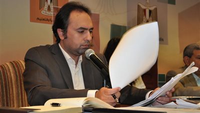 عاجل.. محمد عمر يوجه الاكاديمية المهنية لوضع معايير اختيار الموجهين والموجهين الأوائل والعموم  