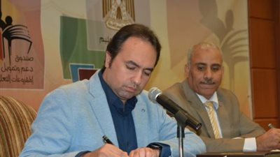 محمد عمر: تسوية حالة المعلمين الحاصلين على مؤهل اثناء الخدمة.. الف مبرووووك