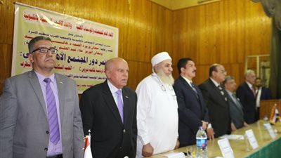 نقيب المعلمين: النقابات ومنظمات المجتمع لها دور حيوي في مبادرة الرئيس للقضاء على فيروس سي