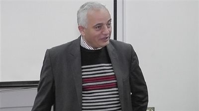 حجازى يكشف عن دمج ورقتى الاسئلة والأجوبة فى امتحانات الترمين فى المرحلة الابتدائية