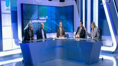 فيديو | وكيل نقابة المعلمين : المعلمون يعملون فى المقاهى والمحارة وسائقى 