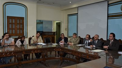 محمد عمر يوجه 16 رسالة الى جميع المعلمين على مستوى الجمهورية 