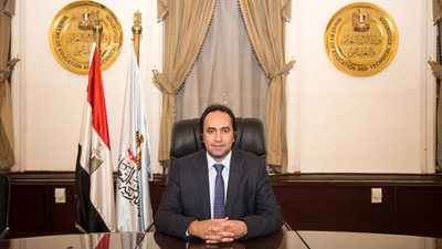 عاجل.. محمد عمر يصدر قرارا بإيقاف مستشار مادة الرياضيات عن العمل وتحويله للتحقيق