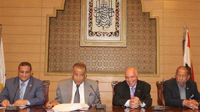 عاجل.. بيان هام من نقابة المعلمين