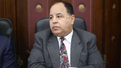 معيط : أبويا كان خفير وأصبحت وزير مالية مصر وبدون 