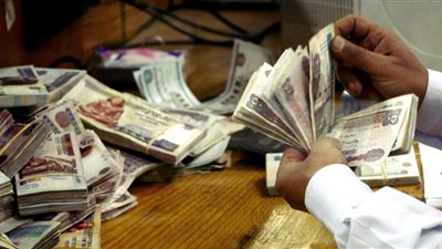 تعرف على راتبك بعد الترقى وصرف بدل الاعتماد لـ 480 ألف معلم بداية من الشهر الجارى.. ننشر جدول البدلات