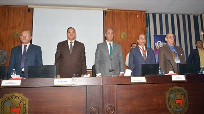 رئيس جامعة سوهاج: ٣ ملايين جنيه لدعم البحث العلمي بمختلف الكليات