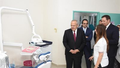 الخشت:  نسعي لتحسين الخدمات الطبية بمستشفي قصر العيني الفرنساوي  