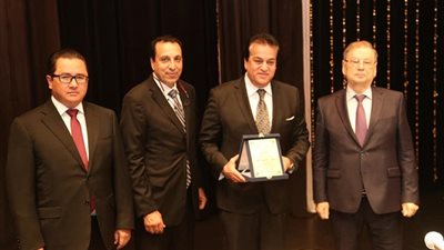 وزير التعليم العالى يفتتح الملتقى العربى العاشر لخريجى الجامعات السوفيتية والروسية